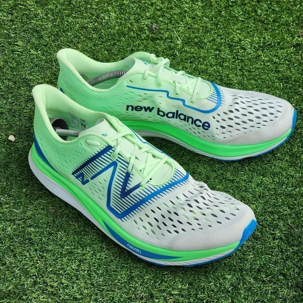 NEW BALANCE PACER 2 - Mens Sneakers - SIZE 12.5D